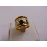 Two colour gold and diamond ring, diamond approx 30pt, gold tested 18ct, approx total weight 10.9g