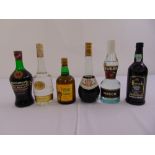 Six bottles of assorted liqueurs and port to include Kirsch, Creme de Menthe, Triple Sec and Dows