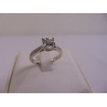 9ct white gold diamond ring, approx total weight 3.6g