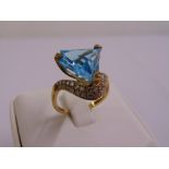 9ct yellow gold blue topaz and diamond dress ring, approx total weight 4.4g