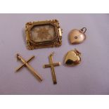 Two 9ct gold crosses, two 9ct gold lockets and a Victorian brooch, approx total weight 12.2g