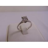 9ct white gold diamond solitaire ring, approx total weight 2.5g
