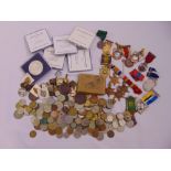 A quantity of GB and foreign coins, to include some commemorative