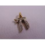 9ct yellow gold and diamond Chai pendant, approx total weight 2.5g