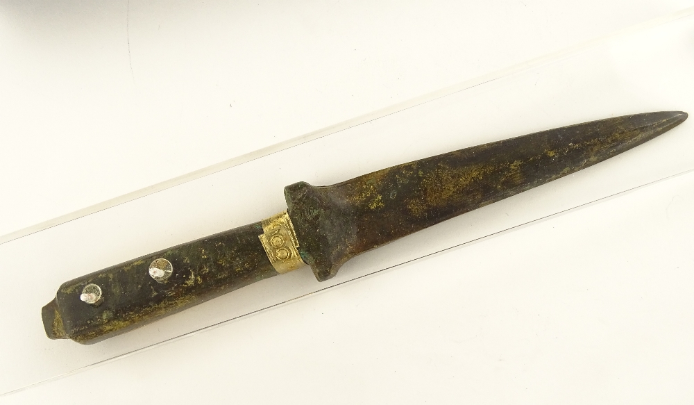 A reproduction Mycenaean dagger with bronze blade, - Image 3 of 3