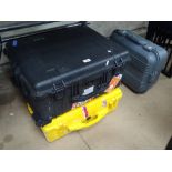 A Pelican 1610 camera case, King Pelican camera ca