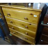 A modern pine 4-drawer chest, width 2'6", height 2