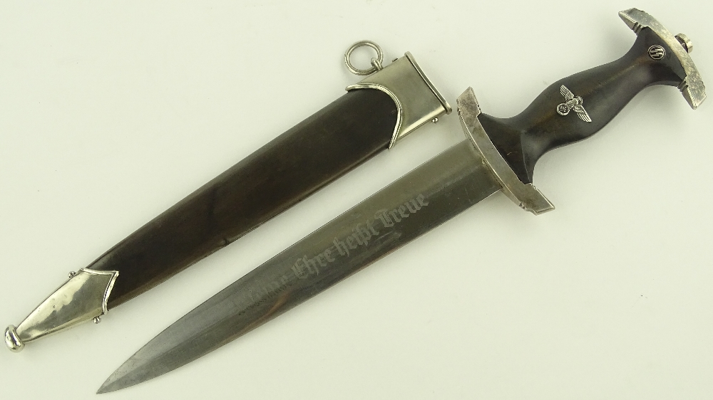 A German Third Reich SS dagger, blade etched with - Image 2 of 5