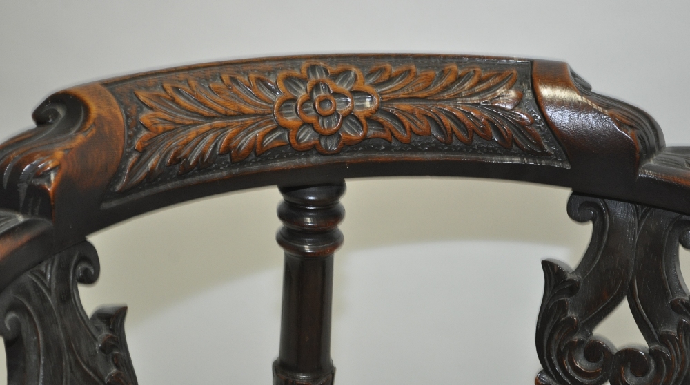 A Victorian carved oak corner chair. - Image 2 of 4