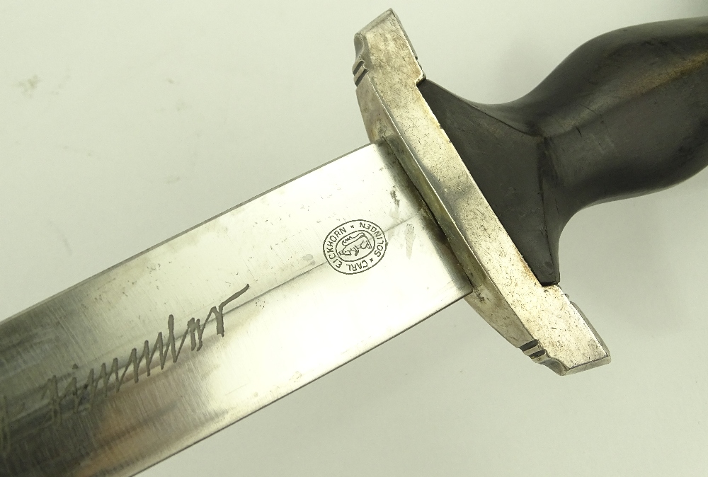 A German Third Reich SS dagger, blade etched with - Image 5 of 5