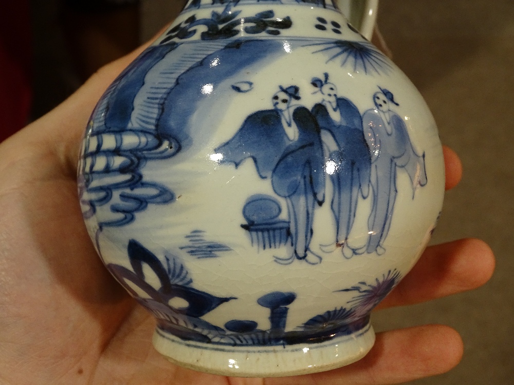 3 Chinese blue and white porcelain vases and a por - Image 6 of 18