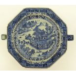 A Chinese blue and white porcelain warming plate,