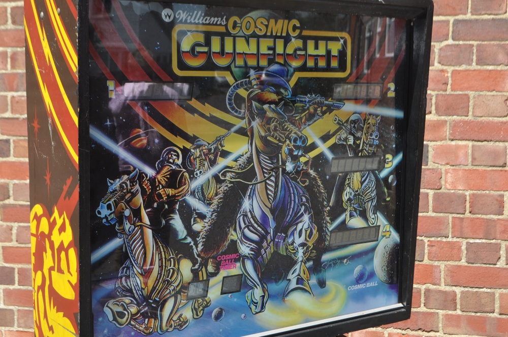 A Cosmic gun fight pinball machine circa 1982, wor - Image 2 of 10