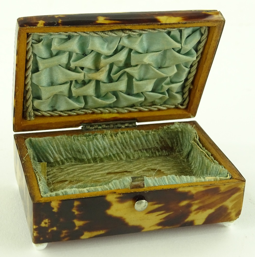 A 19th century blonde tortoiseshell box, the lid h - Image 2 of 3