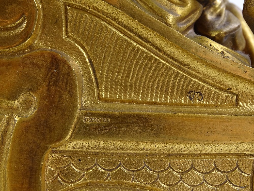 A 19th century French gilt-bronze cased mantel clo - Image 4 of 5