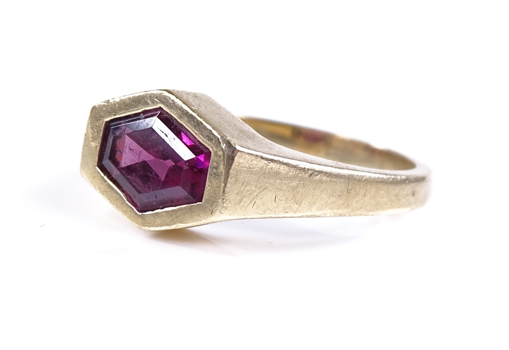 A 9ct gold hexagonal-cut garnet signet ring, setti - Image 3 of 4