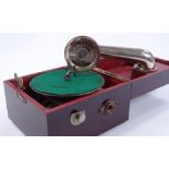 A rare Thorens Argentine Graphonette miniature por