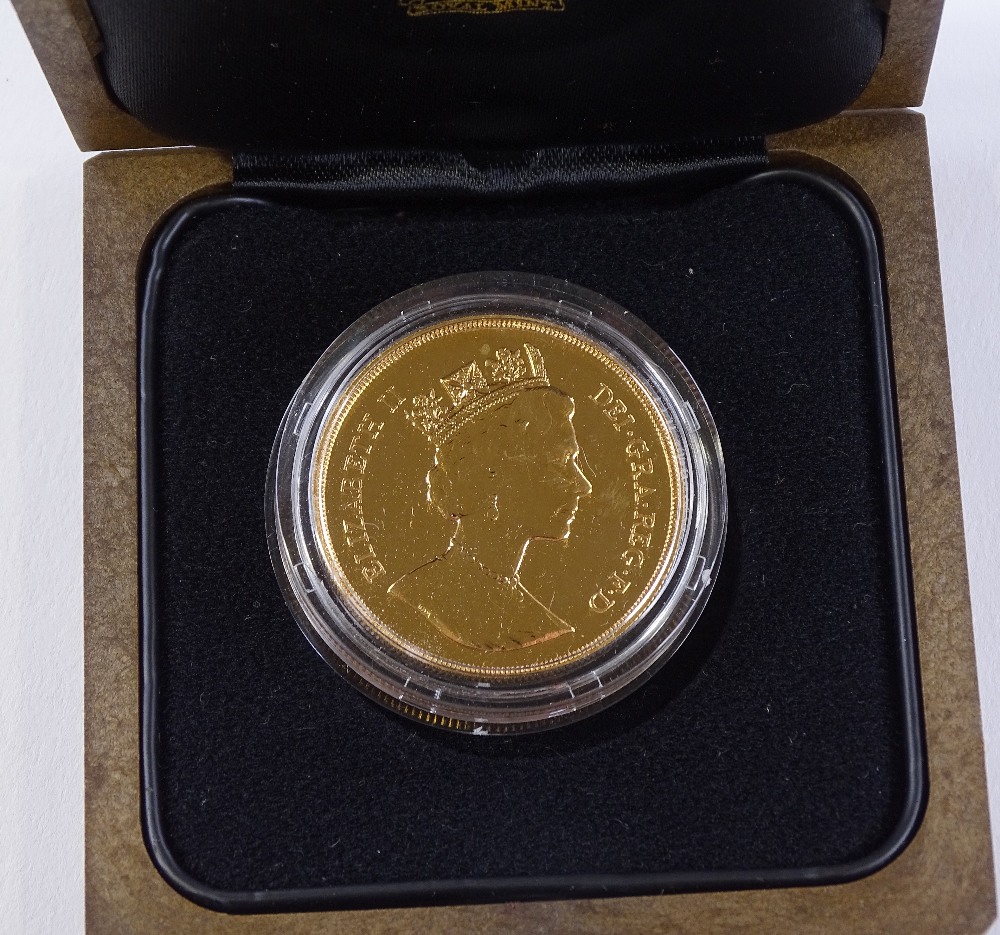 A 1988 Brilliant Uncirculated £5 gold coin, cased - Image 2 of 3