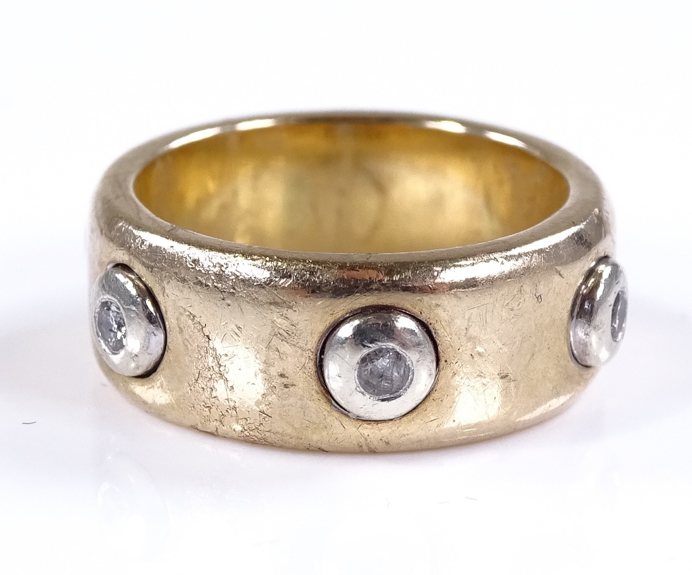 A 9ct gold diamond set band ring, diamond content - Image 2 of 4