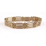A 15ct gold gate link bracelet, length 185mm, 17.3