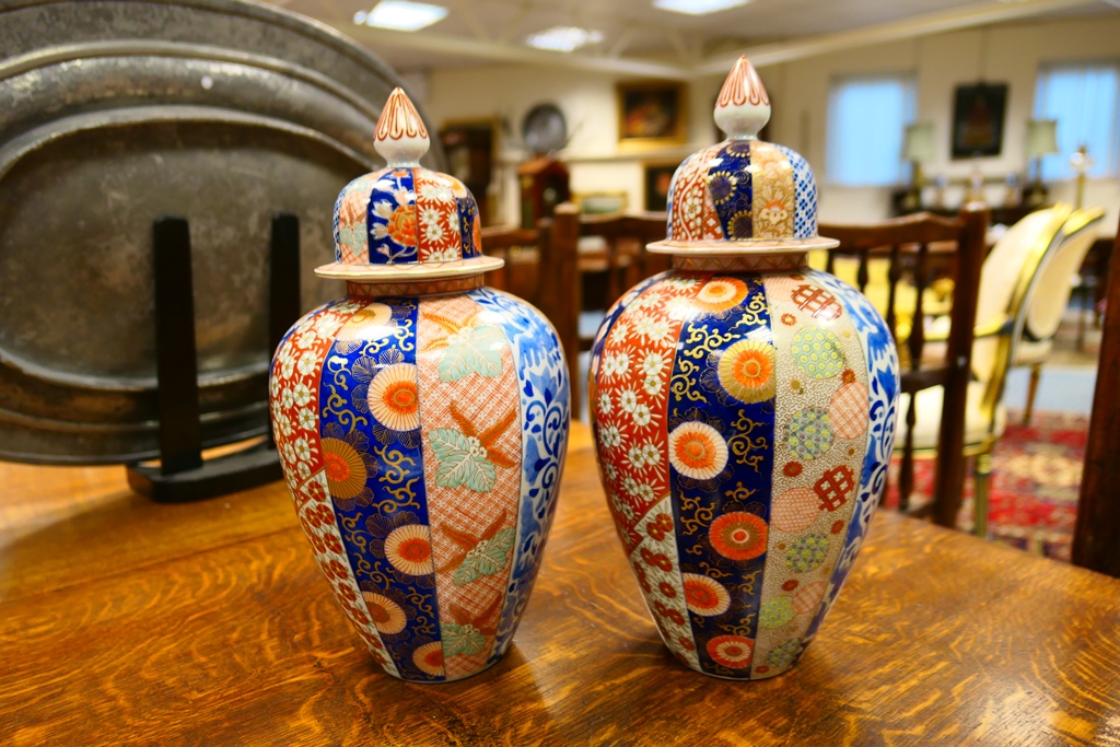 Matched pair of Japanese Fukugawa Imari vases, ovoid form, - Image 2 of 4
