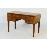 Edwardian mahogany dressing table, circa 1900-10,