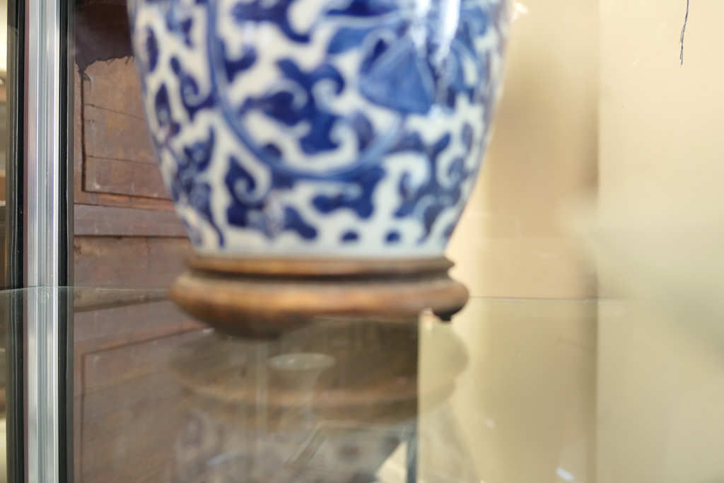 Chinese blue and white jar, 18th Century, ovoid form with pierced wooden cover, - Image 9 of 9