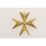 Maltese 18ct gold filigree Maltese Cross pendant, 40mm, weight approx. 8.