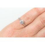 Diamond solitaire ring, the old brilliant cut stone of approx. 0.