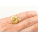 Roman style gold ring, cast with an oval cameo portrait of an Empress,