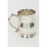 Mappin & Webb silver pint tankard, London 1938, baluster form engraved with initials, height 12cm,