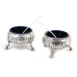 Pair of George II silver salts, by David Hennell, London 1752,