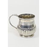 George IV silver mug, London 1824, half reeded form with a reeded horizontal band above,