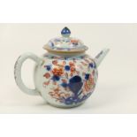 Chinese Imari teapot and cover, Qianlong (1736-95),