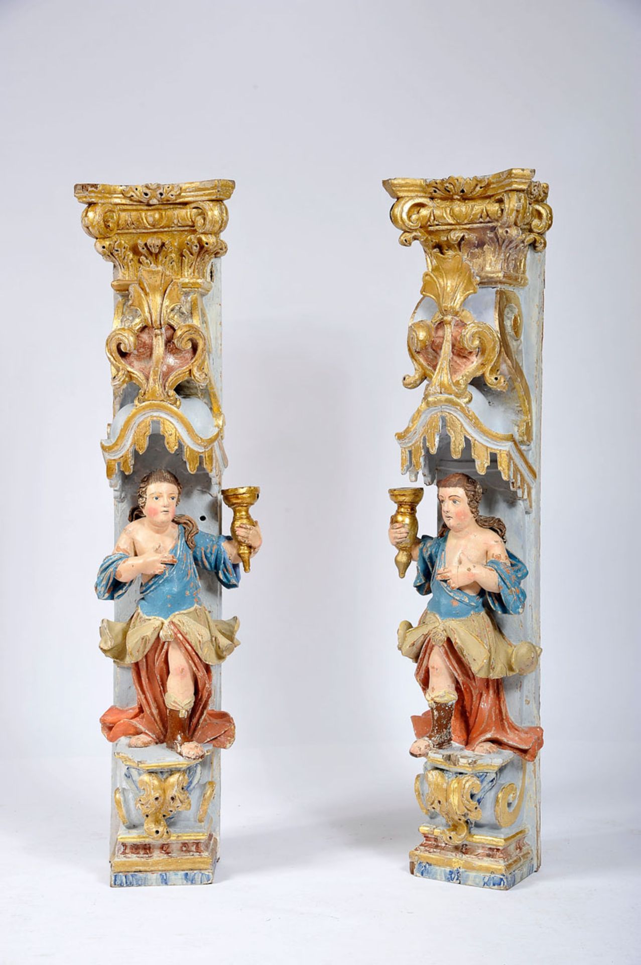 Seraphins with Corbels and Baldachins, baroque, a pair of polychrome and gilt wooden sculpture