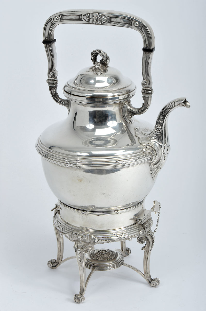 A Teapot with Burner, 800/1000 silver and metal, decoration en relief "Flowers and shell motifs", - Image 3 of 4