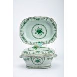 A Tureen with Stand, Chinese export porcelain, green decoration "Flowers", cover's finial en