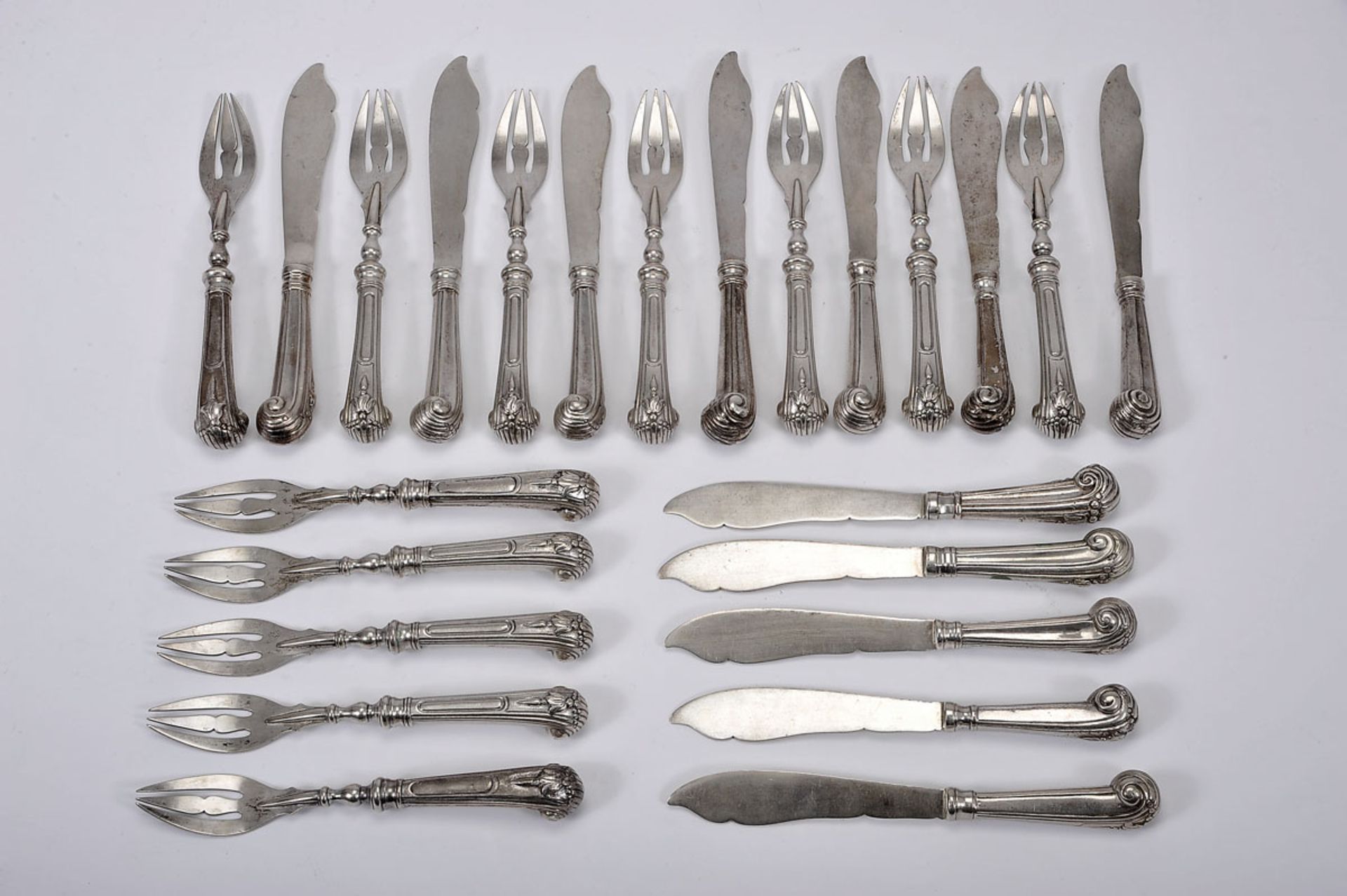 A Set of twelve "pistol handle" fish cutlery, D. João V (King of Portugal) style,, silver,