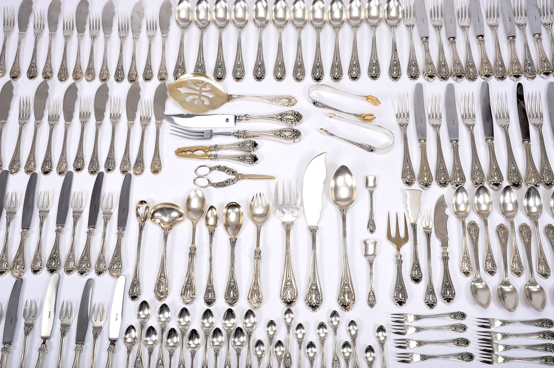 Flatware for 12 people, D. João V (King of Portugal) style,, 833/1000 silver, consisting of 23 - Bild 2 aus 6