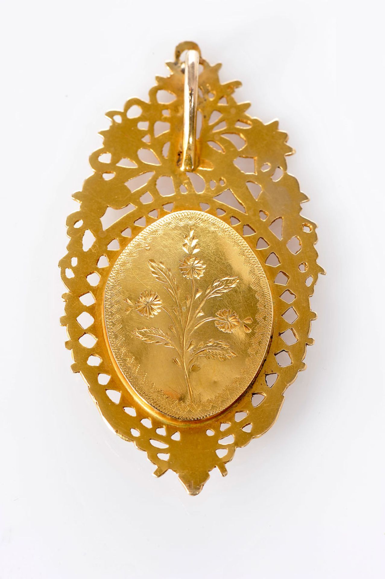 A Pendant "Our Lady of the Immaculate Conception", 800/1000 gold, pierced and chiselled - Bild 2 aus 2