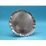 A large silver salver, circular with pie-crust border, Birmingham 1968, approx. 33oz., 14in.