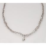 Diamond and gold necklace - montatura in oro bianco 750/1000 - Startprice : - 13000 -