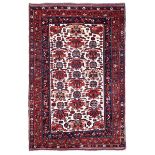 Afshar rug,south Persia late XIX century,cm 184x114 - campo chiaro con un motivo [...]