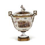 A porcelain vase, Paris, late 1800s - A large vase, porcelain from Marx Eugene [...]