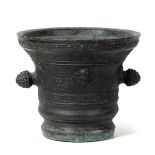 A bronze mortar, Italy, 17th-18th century - Molten, turned and chiseled bronze. H [...]