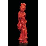 A coral Guanyin, China, early 1900s - H 14cm, 0.141gr - Startprice : - 1500 -