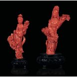 Two coral sculptures, China, early 1900s - Two sculptures of ladies with flowers. H [...]