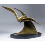 E. Guy (20th Century French school) - Green brown patinated bronze and gilt bronze - Group of a sail