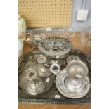 A SILVER PLATE OBLONG TRAY WITH PIERCED GALLERY SIDES, A CASSEROLE DISH, ASHTRAYS, A ROSE BOWL,