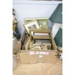 QUANTITY OF PICTURES AND PHOTOGRAPH FRAMES